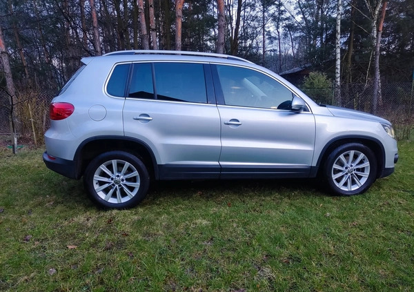 Volkswagen Tiguan cena 42900 przebieg: 283000, rok produkcji 2012 z Warszawa małe 137